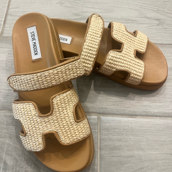 Steve Madden Maven Sandal in Natural Raffia size 9.5 - Picture 3 of 5